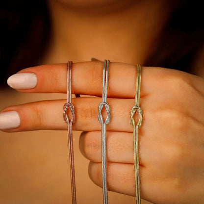 Eternal Knot Bracelet | Støtt brystkreft