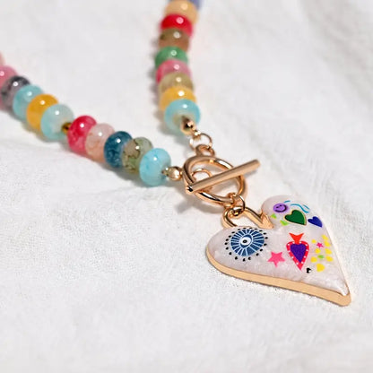 Colorful Charmed Necklace | Støtt brystkreft