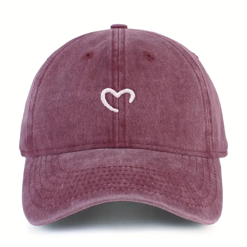 Embroidered Heart Hat | Støtt brystkreft
